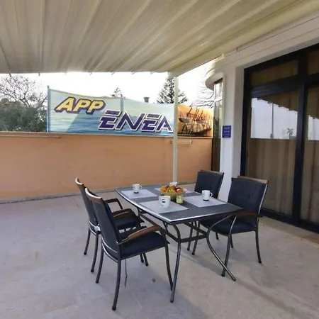 Apartment Komfortable In Mit Grill, Garten Und Terrasse
